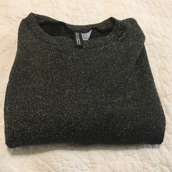 H&M Divided metallic silver dark gray long sleeve crewneck cropped sweater (M) - Picture 13 of 14